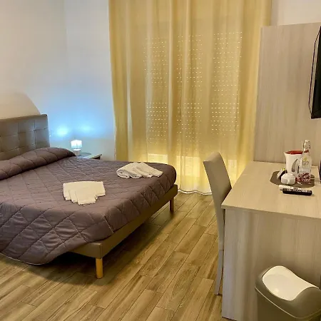 Caruso Konukevi Sorrento